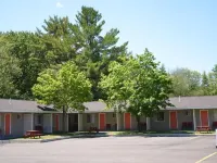 Beachway Motel Hotels in Salisbury