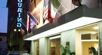 Hotel Touring - parking