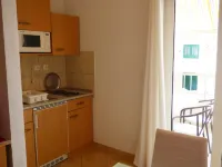 Beautiful View and Apartment for Family - Airport Shuttle