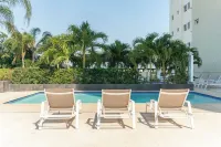 Spacious Apto with Spectacular Views of the Beach - Strand