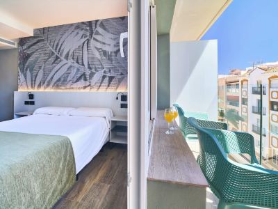Hostal Sol y Miel
