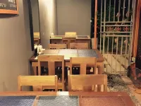 시리 게스트하우스 앳 수랏타니 - 2성급