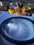 Tinos Blend Suites - Villaer