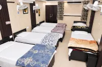 Goroomgo Comfort Hostel Charbagh Lucknow - Hostels