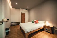 Sylvis Hostel Chiangmai - Hostels