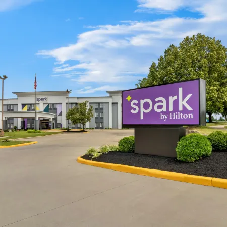 Spark by Hilton Dayton Fairborn