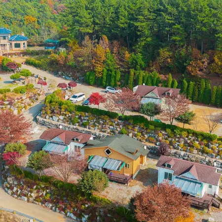 Seosan Fall in Love with the Sunset Pension