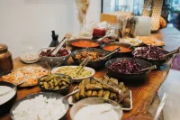 DUNIA Desert Suites - فطور