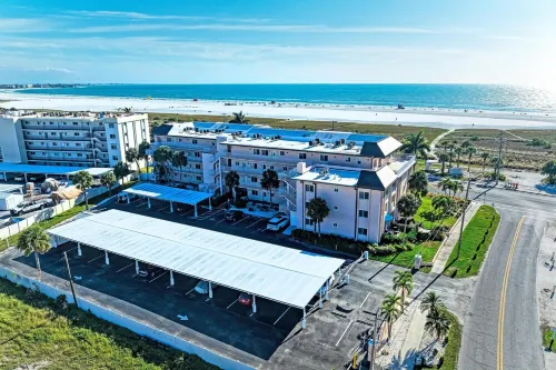 Siesta Key's PREMIER  LOCATION with amazing beach view! - Hot Tub