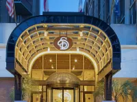 The DeSoto Hotels near Bonaventure Cemetery