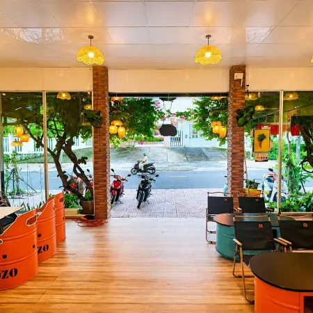 Q Songchi Hotel Отели рядом с Аэропорт Кондао