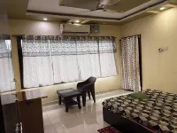 Hotel CM Plaza - 2-Star