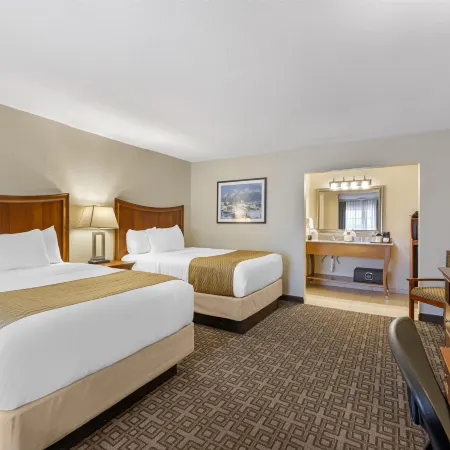 Best Western Swiss Clock Inn
