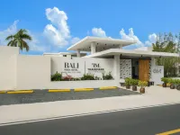 Bali Hotel Adults Only Isla Verde, a Trademark by Wyndham Hotels near Barbosa Park