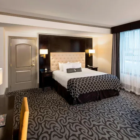Hotel Blackhawk, Autograph Collection