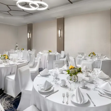 DoubleTree Suites by Hilton Mt. Laurel