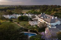 Hemingways Nairobi - Mountain view