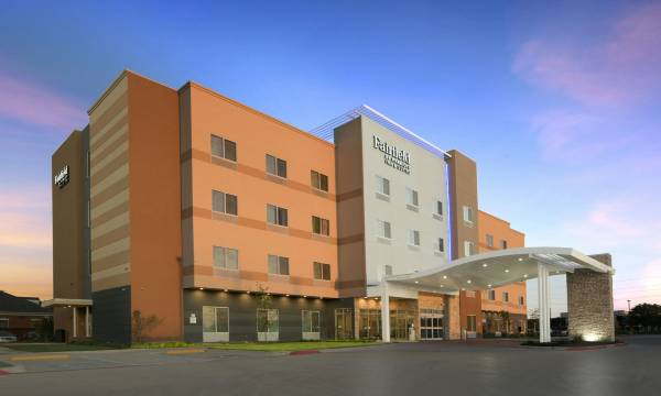 Fairfield Inn & Suites Dallas East