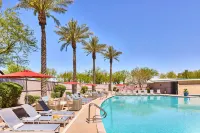 Renaissance Phoenix Glendale Hotel & Conference Center - Pools