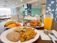 Sleep Inn Mazatlan - Parking