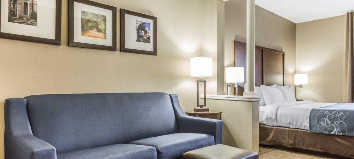 Comfort Suites at Isle of Palms Connector Hotels in Mount Pleasant