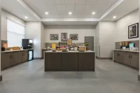 Hampton Inn & Suites by Hilton Charlottetown, PEI - breakfast