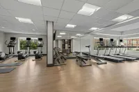 Fairfield by Marriott Inn & Suites Dayton Downtown - parking