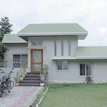 Olive Green Villa by Singh Home Stay