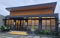 KingKabba Guest House Wonosobo - parking