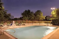 Hampton Inn by Hilton Addison Dallas - Pools