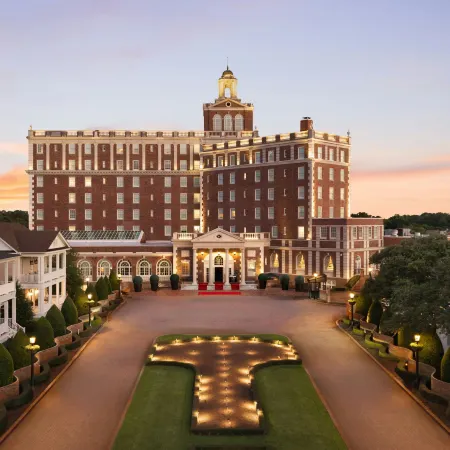 The Historic Cavalier Hotel and Beach Club, Autograph Collection