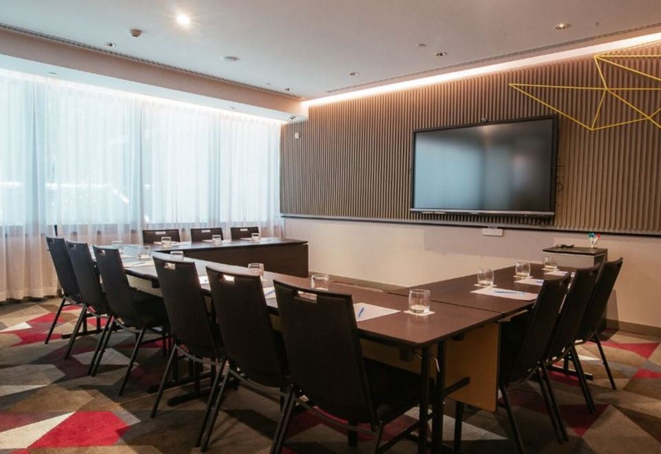 Capri by Fraser Brisbane 수영장