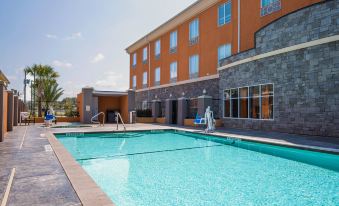 Holiday Inn Express & Suites Clute - Lake Jackson