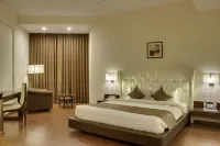 Hotel Lake View Hotels in Saputara