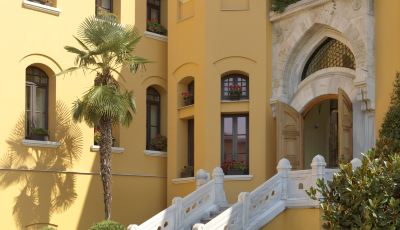 施設外観 フォーシーズンズ ホテル イスタンブール アット スルタンアフメットの写真