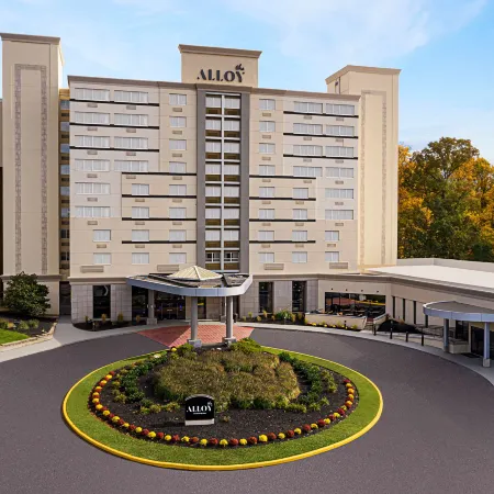 The Alloy King of Prussia - a DoubleTree by Hilton