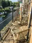 River Courtyard Apartment in the Heart of