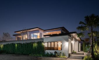 Vann Hua Hin Resort