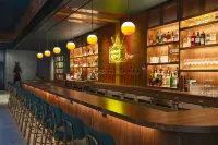 Moxy NYC Downtown - Bars