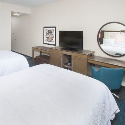Hearing Accessible Two Queen Room Hampton Inn & Suites LAX El Segundo Promo Code