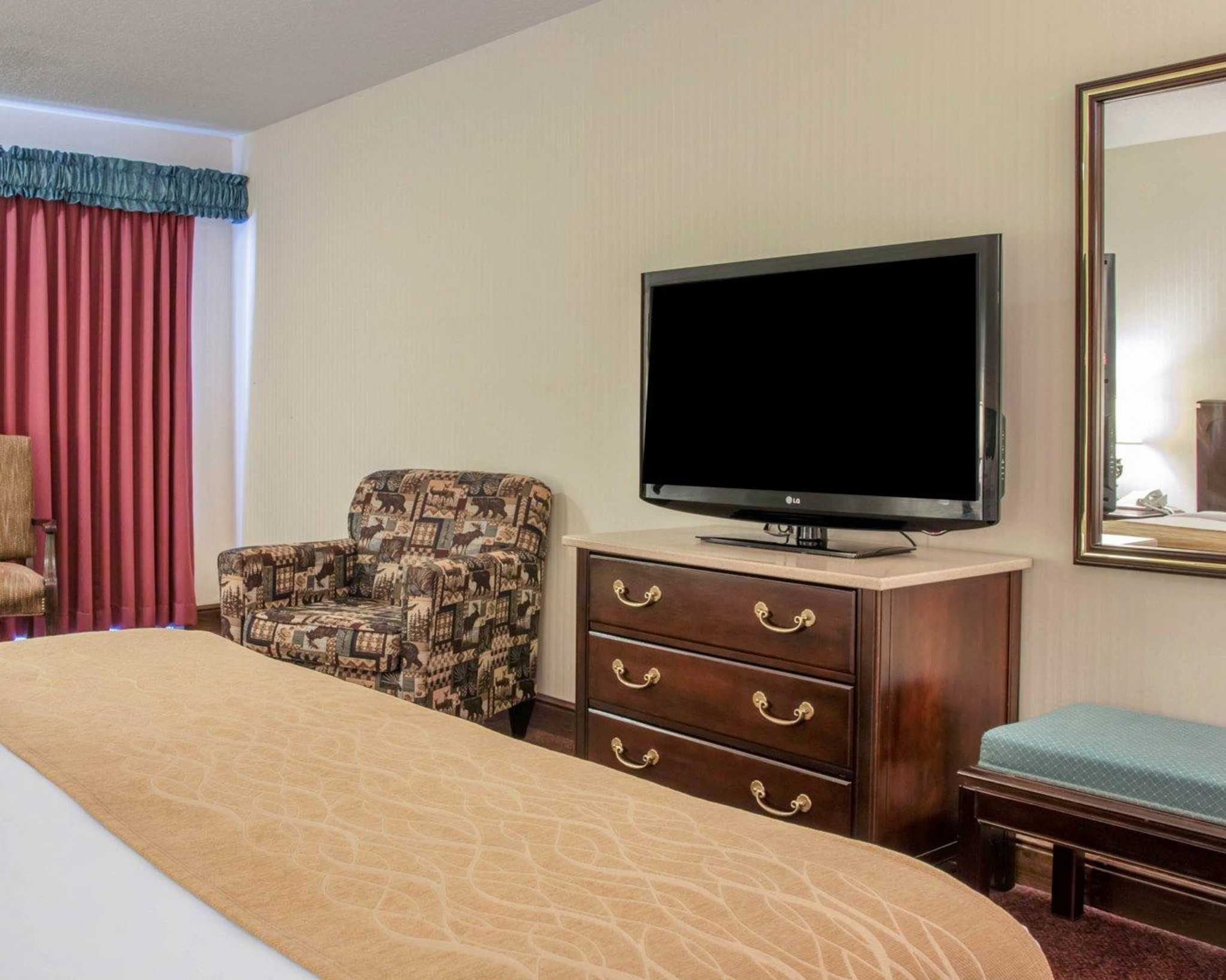 Comfort Inn Lakeside - Mackinaw City