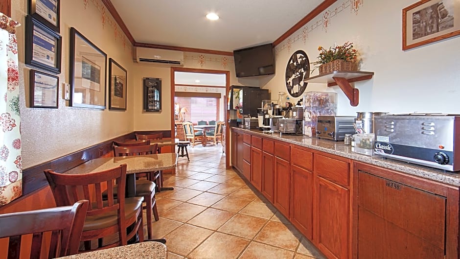 Rodeway Inn