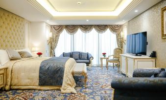 Crowne Plaza Kuwait Al Thuraya City