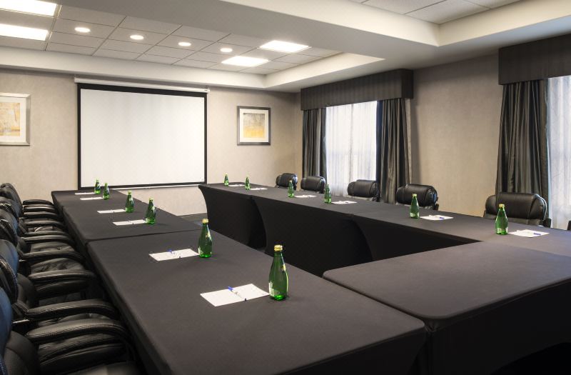 Holiday Inn Express & Suites Sherwood Park-Edmonton Area by IHG photo 4