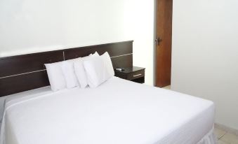 La Fontaine Residencial Aparthotel - Housity