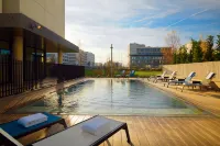 Residence Inn Toulouse-Blagnac Airport - Pools