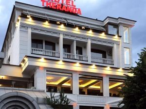 Theranda Hotel