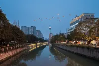 SummerFlats - Summer Art and Design Apartment (Taikoo Li Branch, Chengdu)