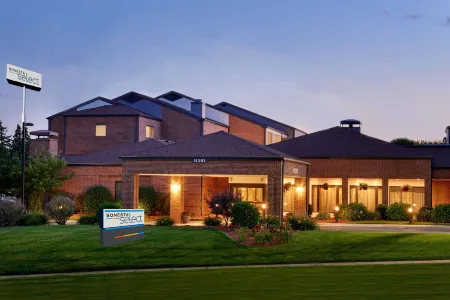 Sonesta Select Minneapolis Eden Prairie Отели рядом с достопримечательностью «Парк Берч Айленд»