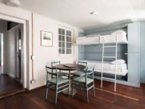 ガーデ ホテル アンド ワーダーズ コテージズ フリマントルのホテル